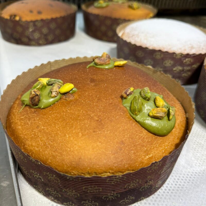 Keto Panettone al Pistacchio